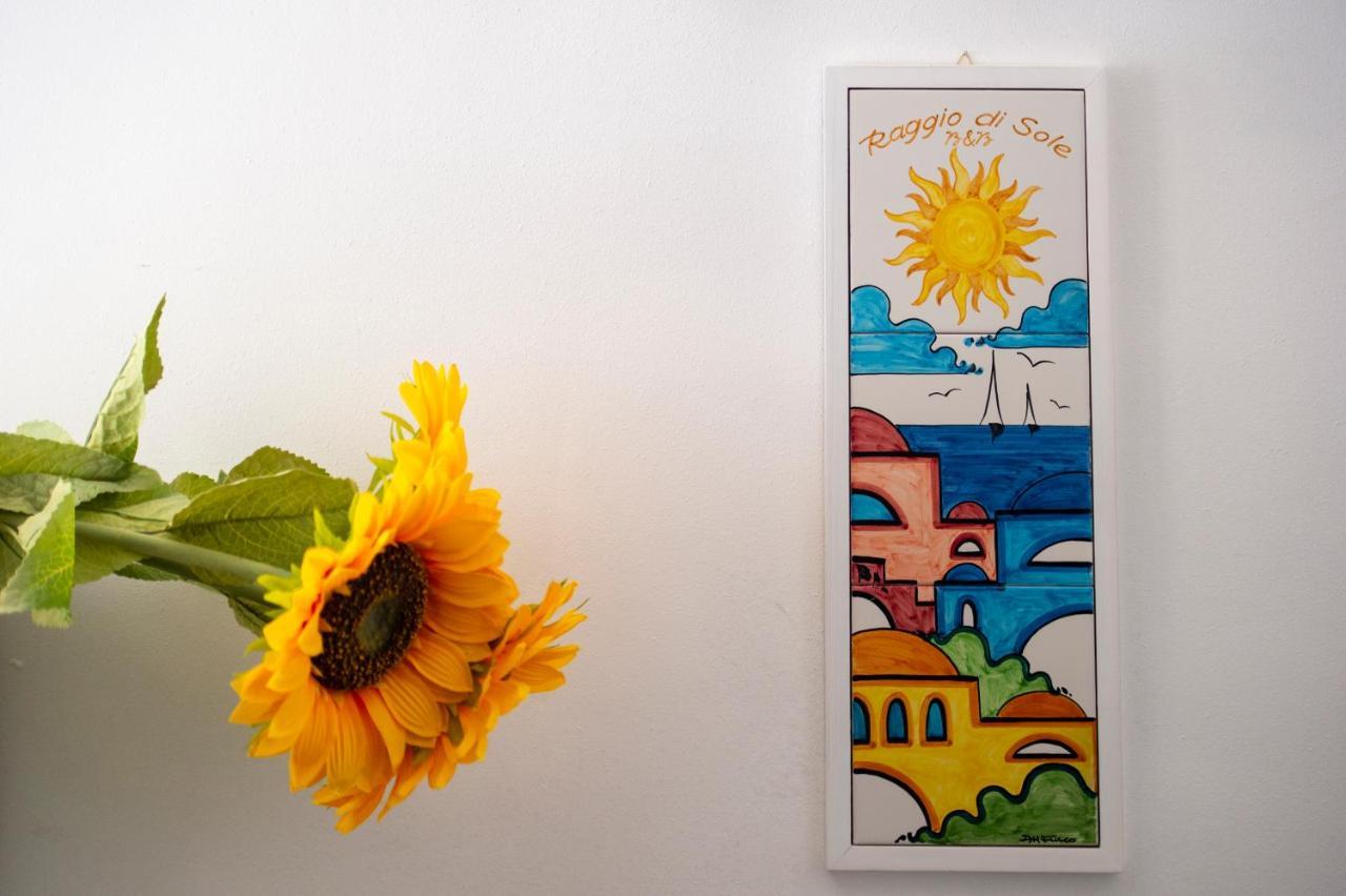 Raggio Di Sole Bed & Breakfast อาเจโรลา ภายนอก รูปภาพ